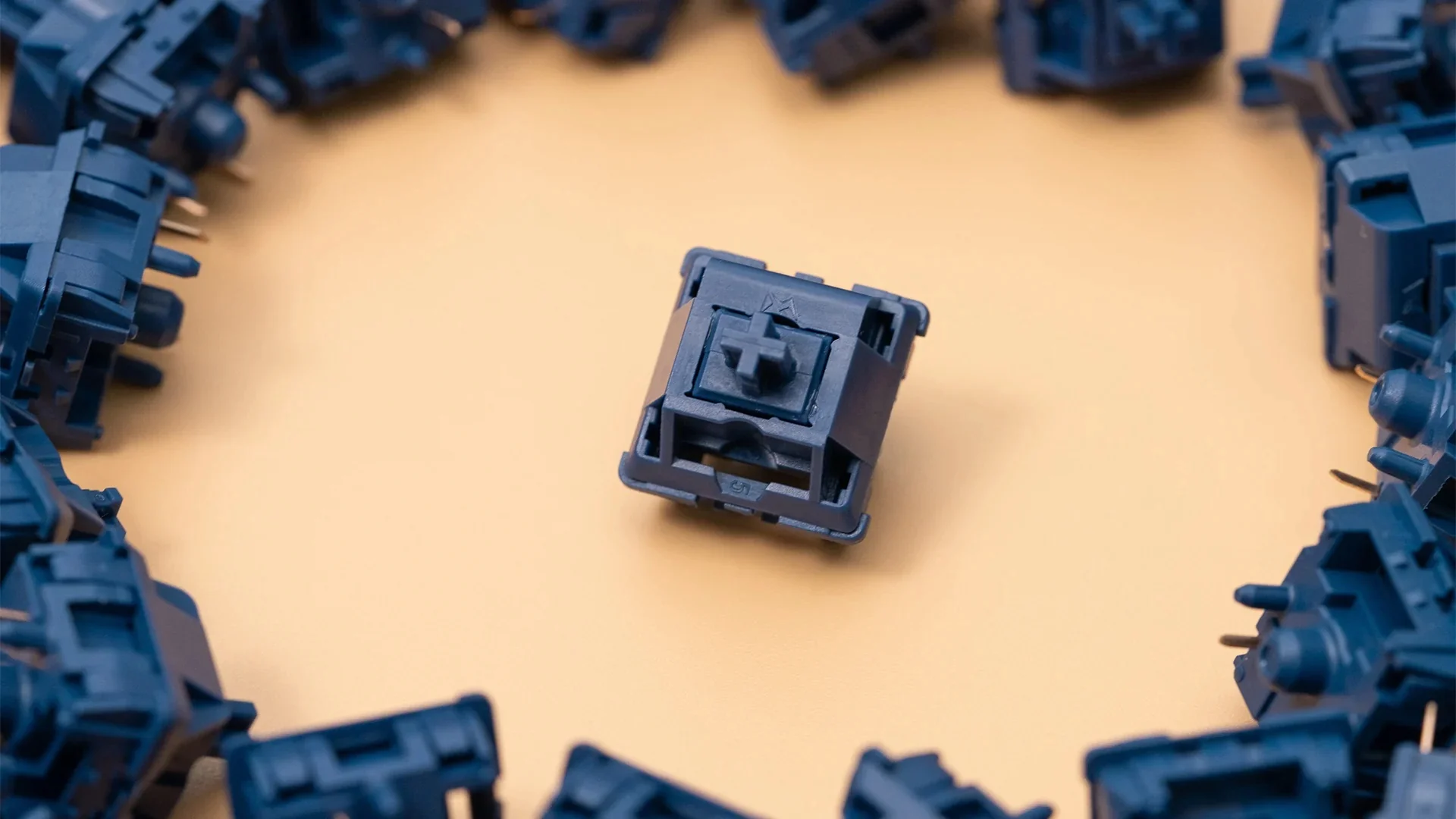 Wuque Studio Light Tactile 35g PCB Mount Switch - Image 9